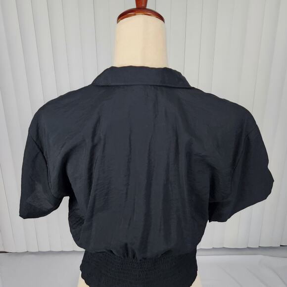 Madewell Drapey Banded-Bottom Button-Down Crop Top Black Women's Size Medium New - Picture 6 of 11
